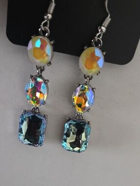 Paparazzi Dripping In Melodrama Blue Earrings NWT